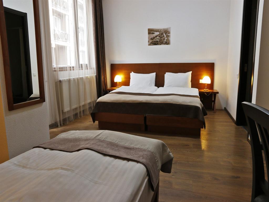 Hotel Club-2100 Гудаурі Номер фото