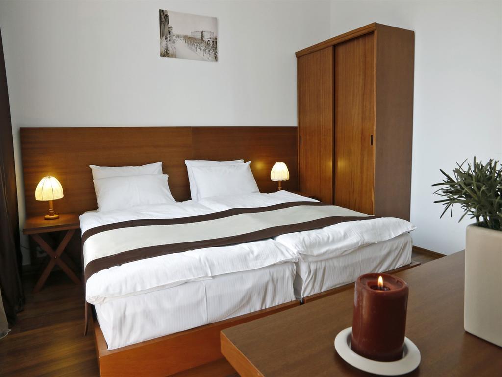 Hotel Club-2100 Гудаурі Номер фото